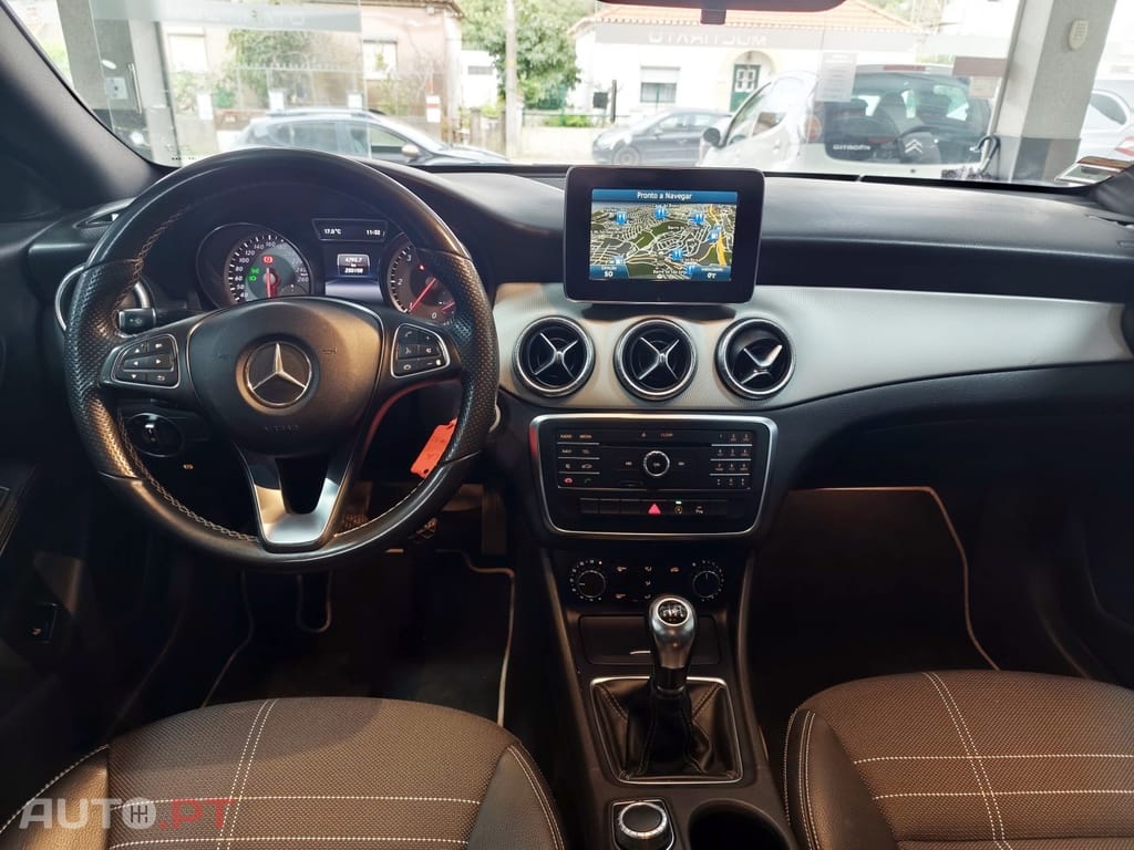Mercedes-Benz CLA 180 CDi Urban