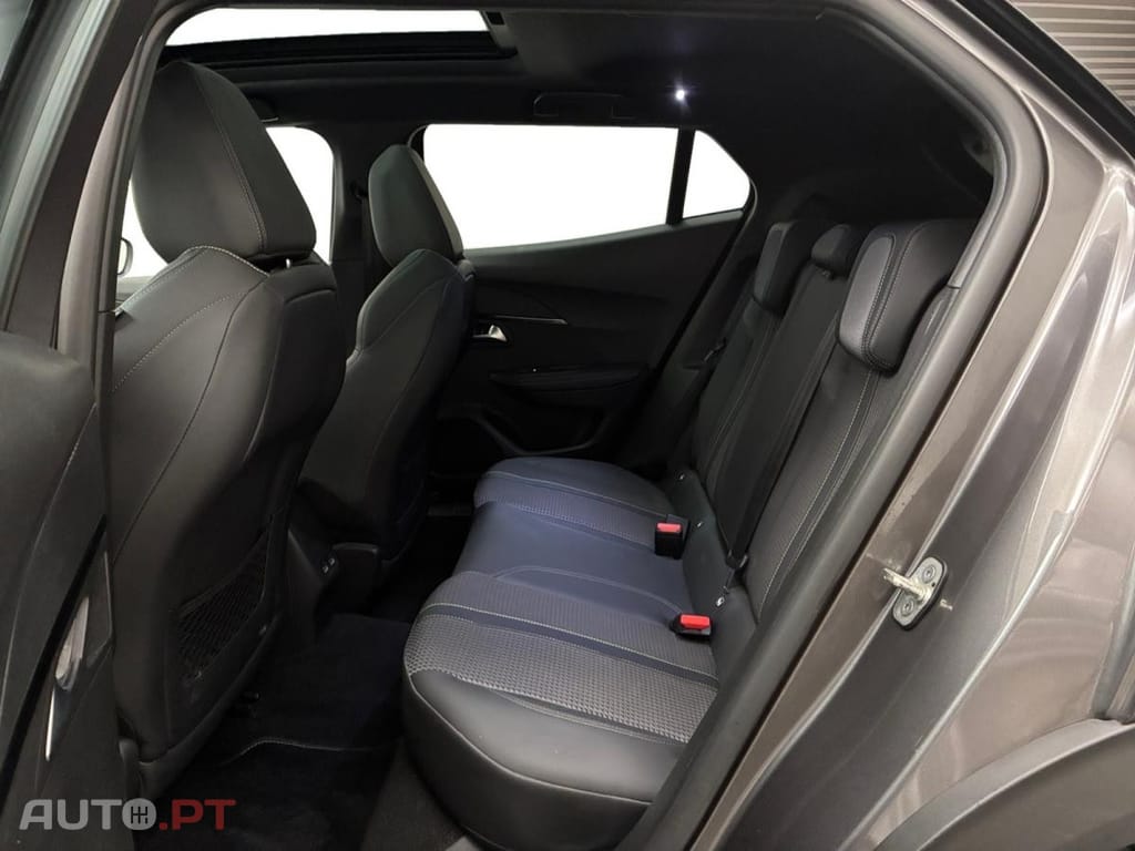 Peugeot 2008 1.2 PureTech GT