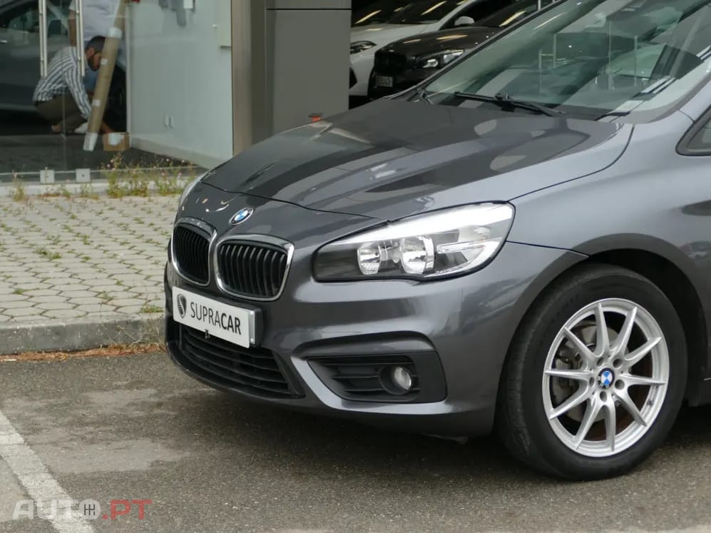 BMW 216 d Advantage Auto