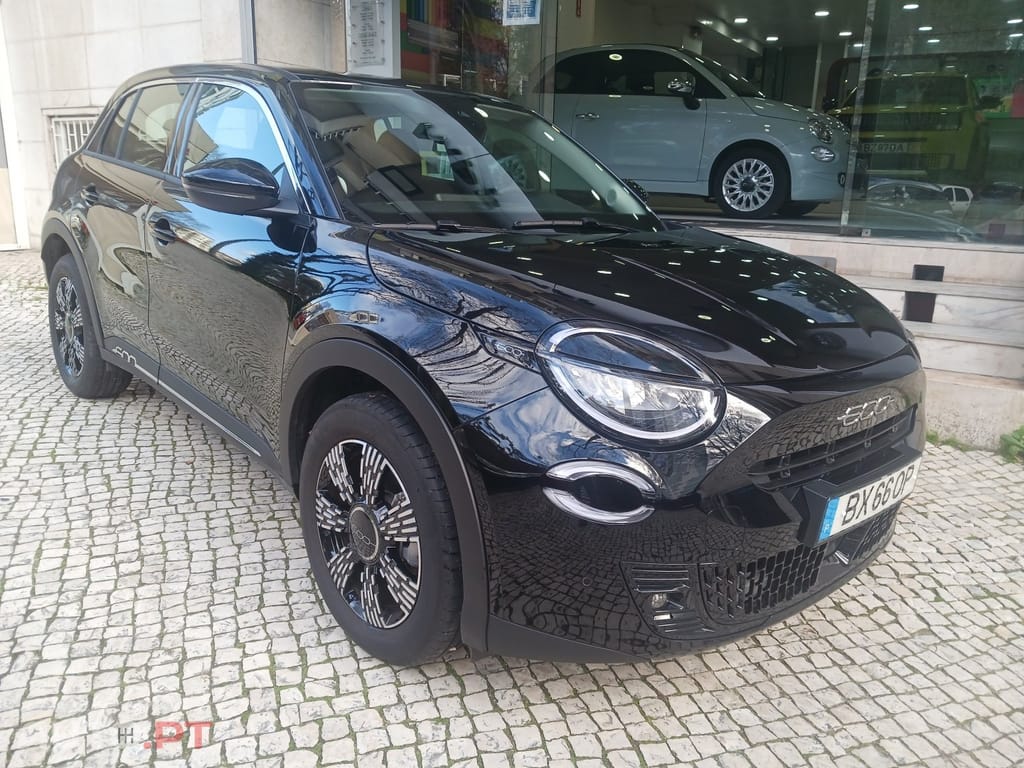 Fiat 600 1.2 Hybrid Icon