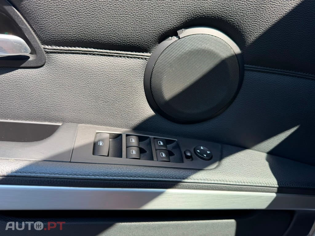 BMW 320 d Auto