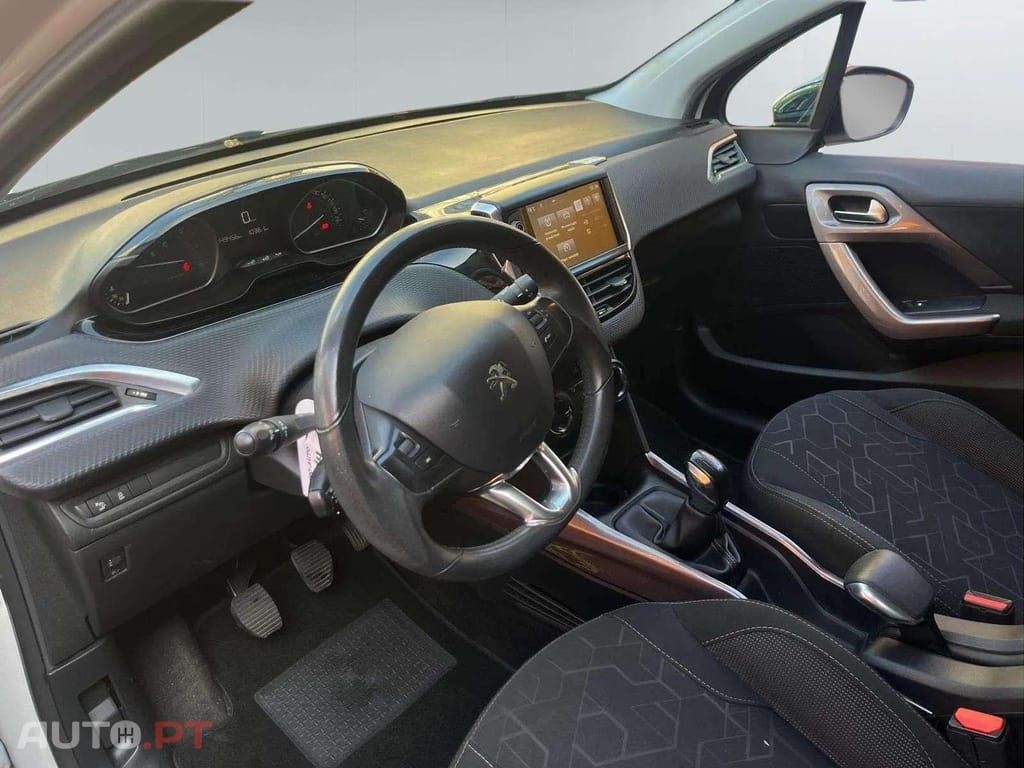 Peugeot 2008 1.6 HDI 