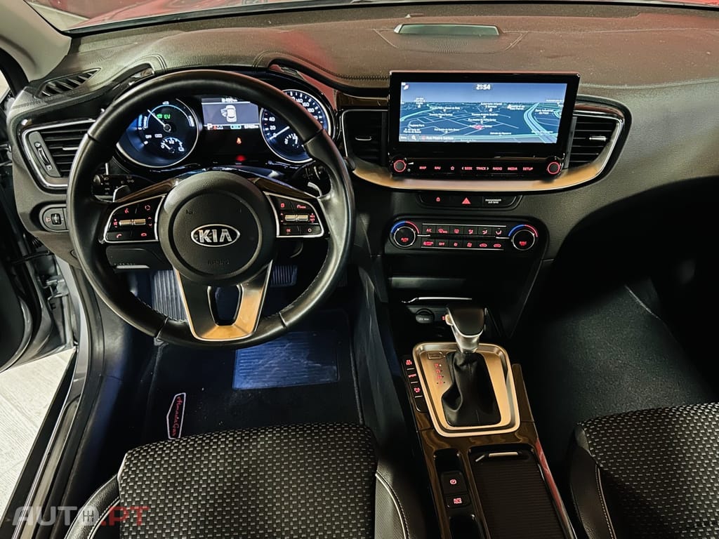 Kia Xceed 1.6 GDi PHEV Drive