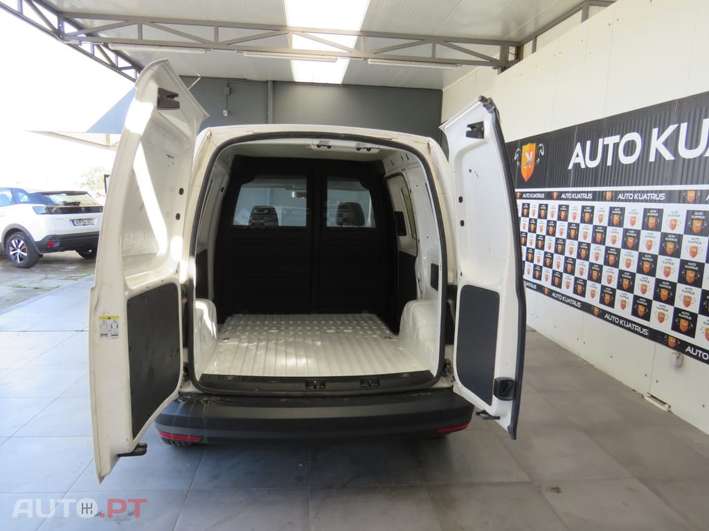 Volkswagen Caddy 2.0 TDI C/IVA