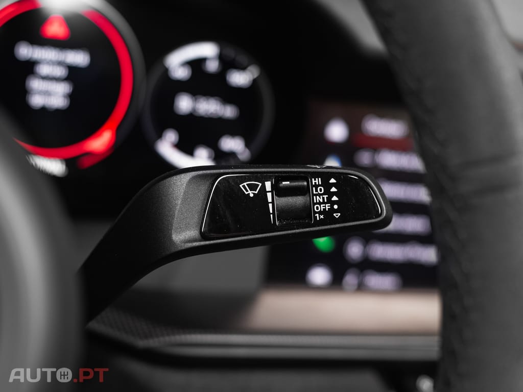 Porsche 992 Carrera 4 GTS PDK