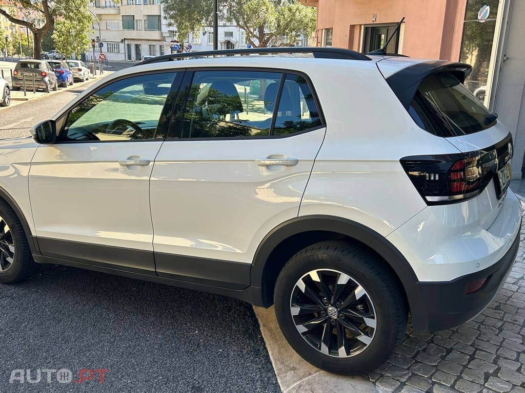 Volkswagen T-Cross 1.0 TSI Life DSG