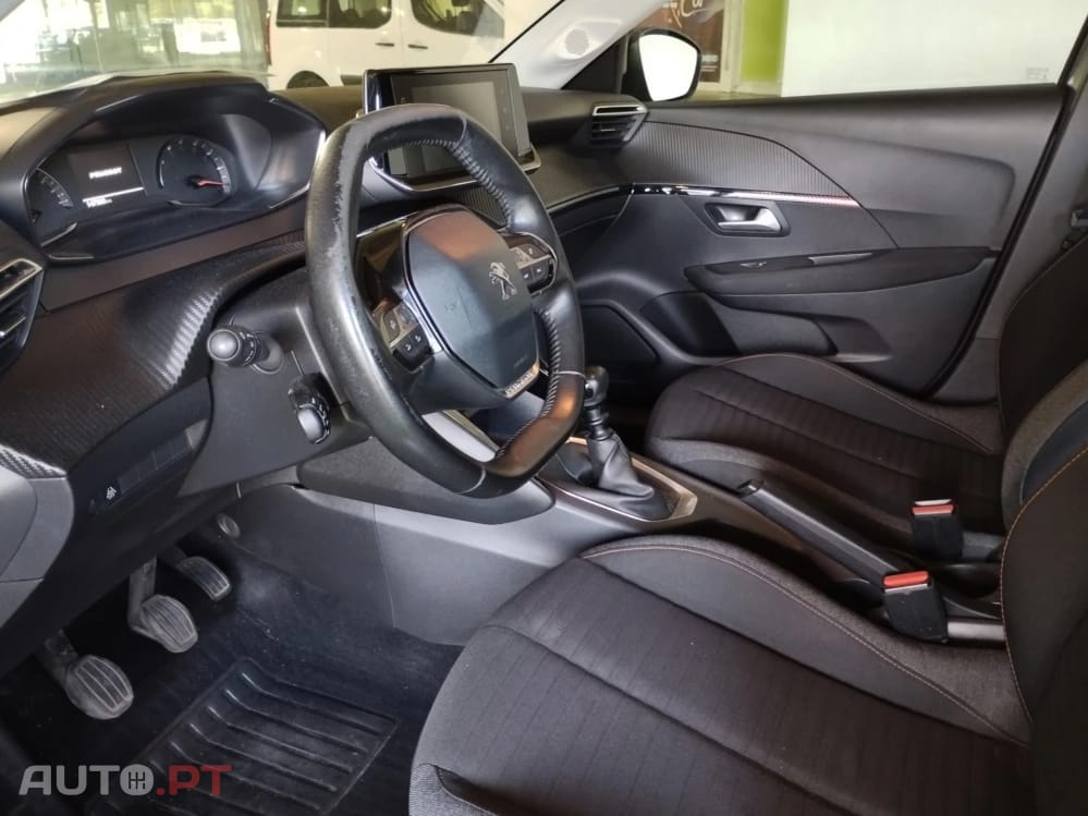 Peugeot 208 1.5 BlueHDi Active