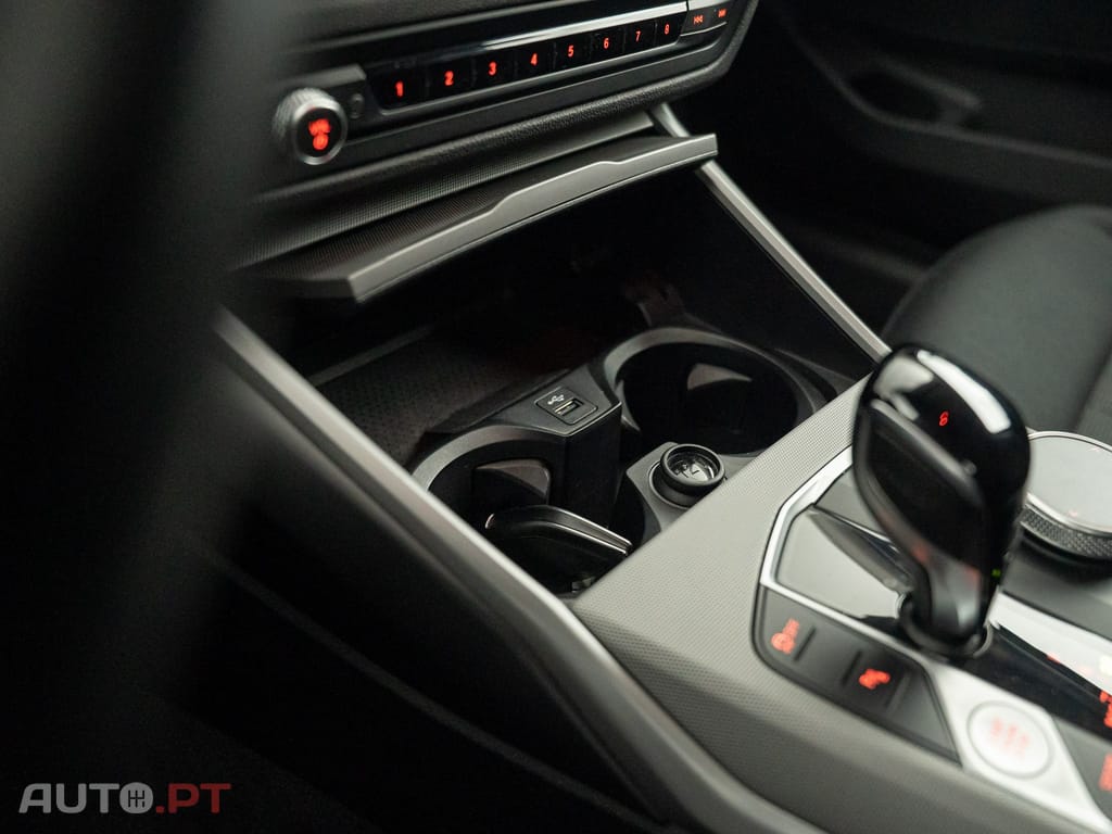 BMW 320 d Auto MHEV
