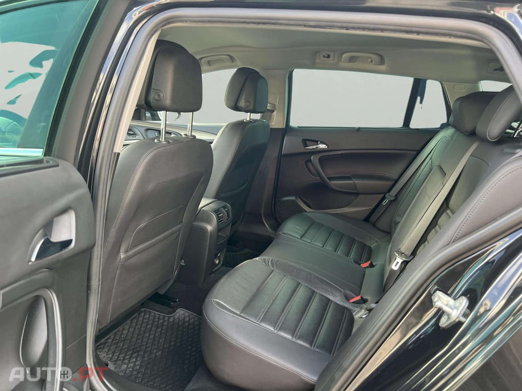 Opel Insignia Sports Tourer 1.4 T Executive GPL