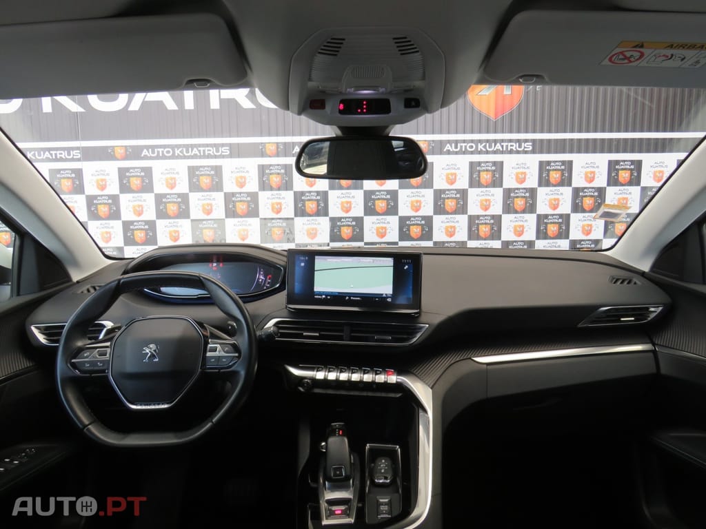 Peugeot 3008 1.5 BlueHDi Allure EAT8