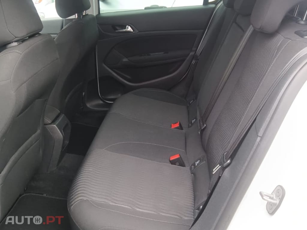 Peugeot 308 1.6 BlueHDi Active