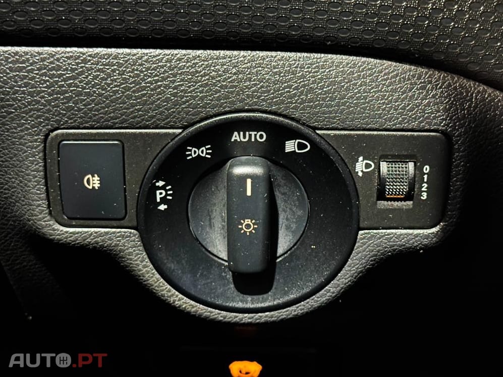 Mercedes-Benz A 180 CDI BlueEFFICIENCY