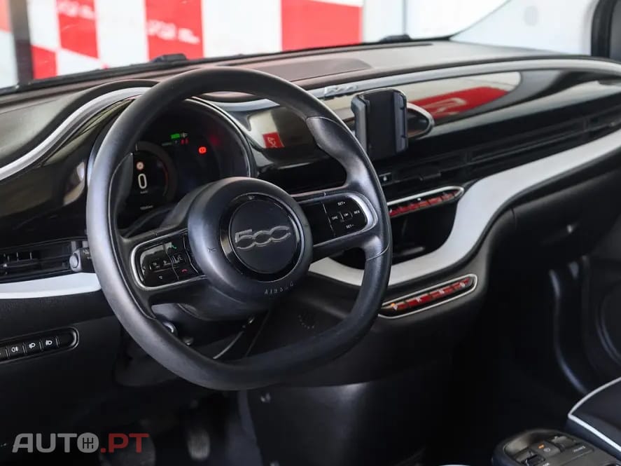 Fiat 500e Action — fotografia 20