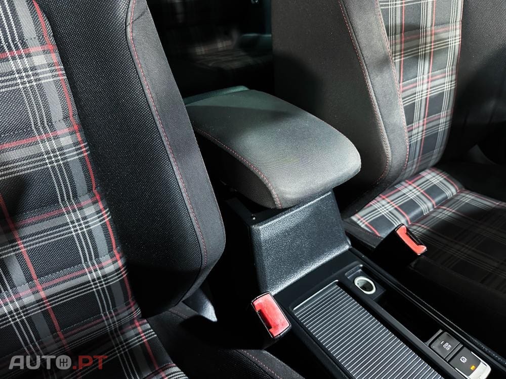 Volkswagen Golf 2.0 TSi GTi DSG