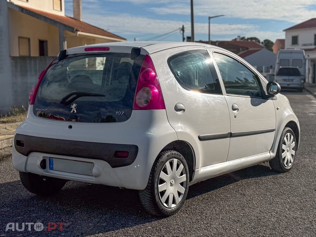 Peugeot 107 1.4 HDi Trendy