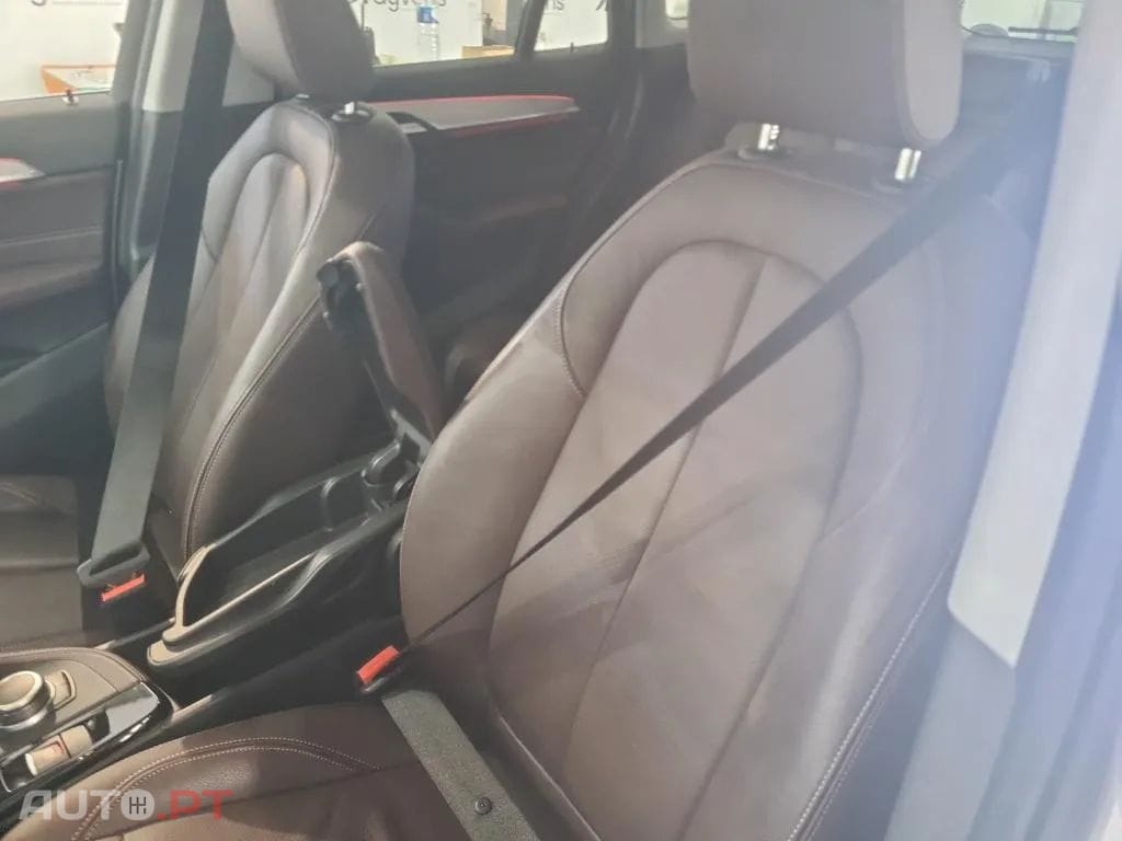 BMW X1 16 d sDrive xLine