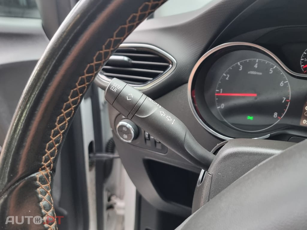 Opel Crossland X 1.2 Edition