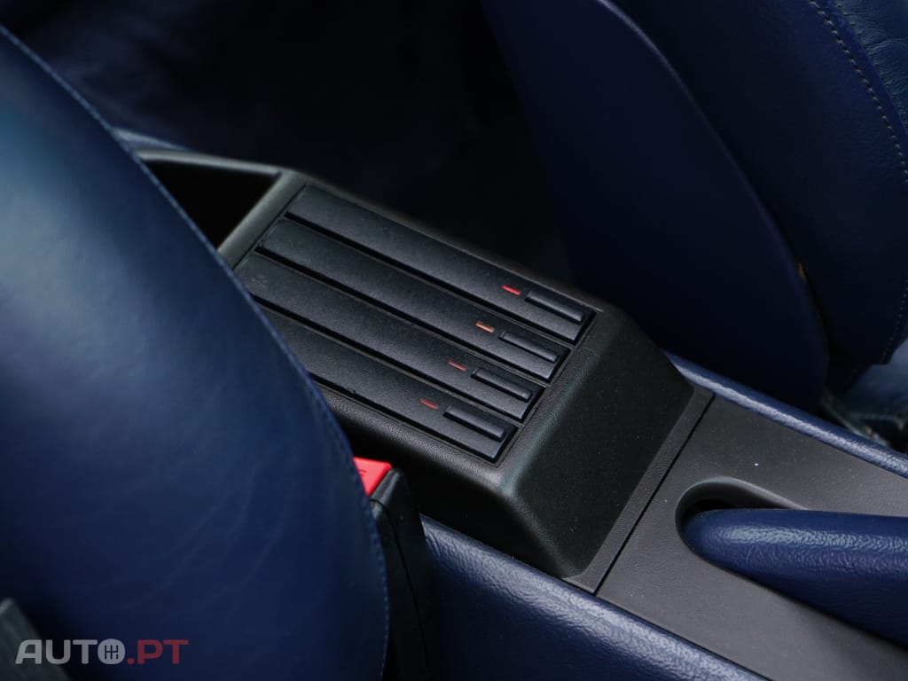 Porsche 911 993 Carrera 2