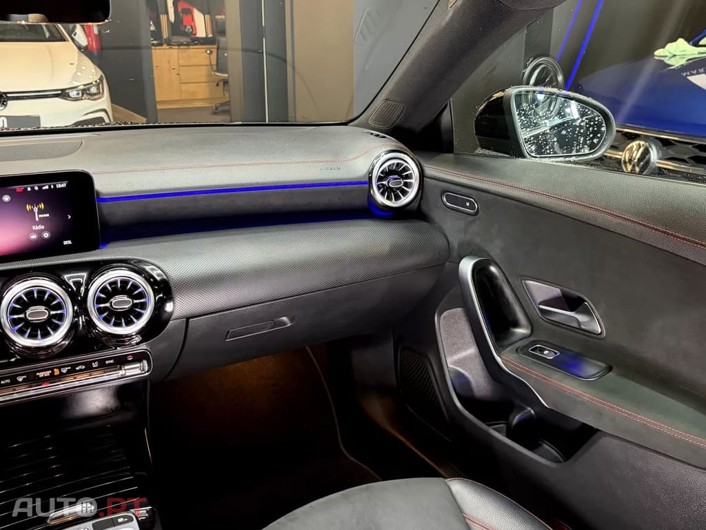 Mercedes-Benz CLA 180 AMG Line