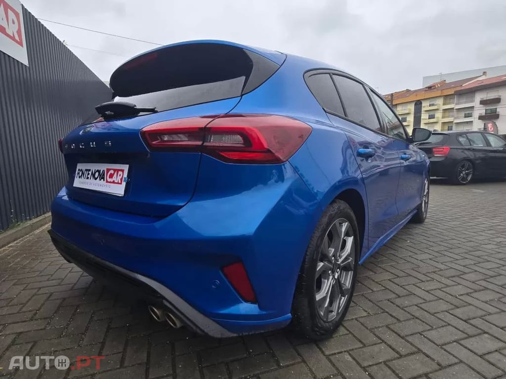 Ford Focus 1.0 EcoBoost MHEV ST-Line X Aut.
