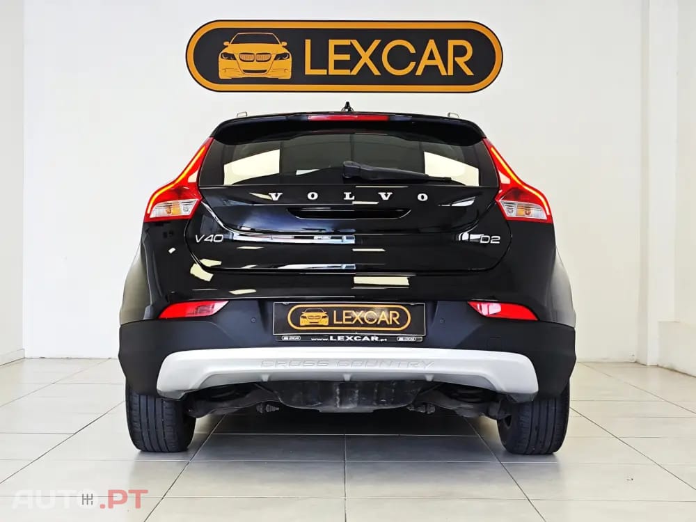 Volvo V40 Cross Country 1.6 D2 Momentum