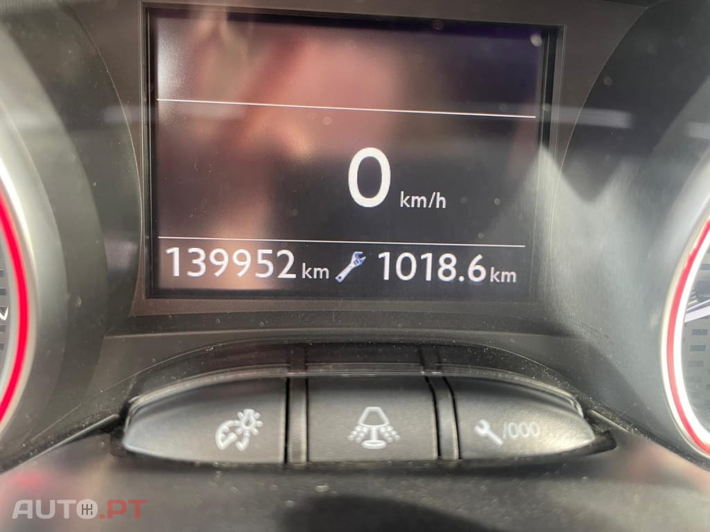 Peugeot 208 1.6 THP GTi