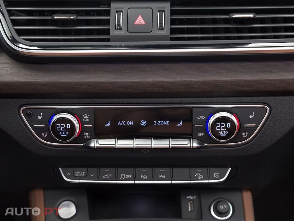 Audi Q5 I.V.A DEDUTÍVEL S line