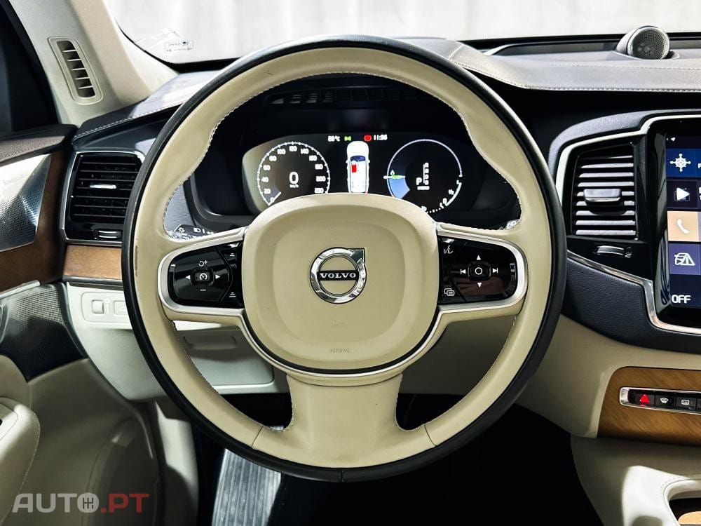 Volvo XC90 T8 AWD Twin Engine Geartronic Inscription