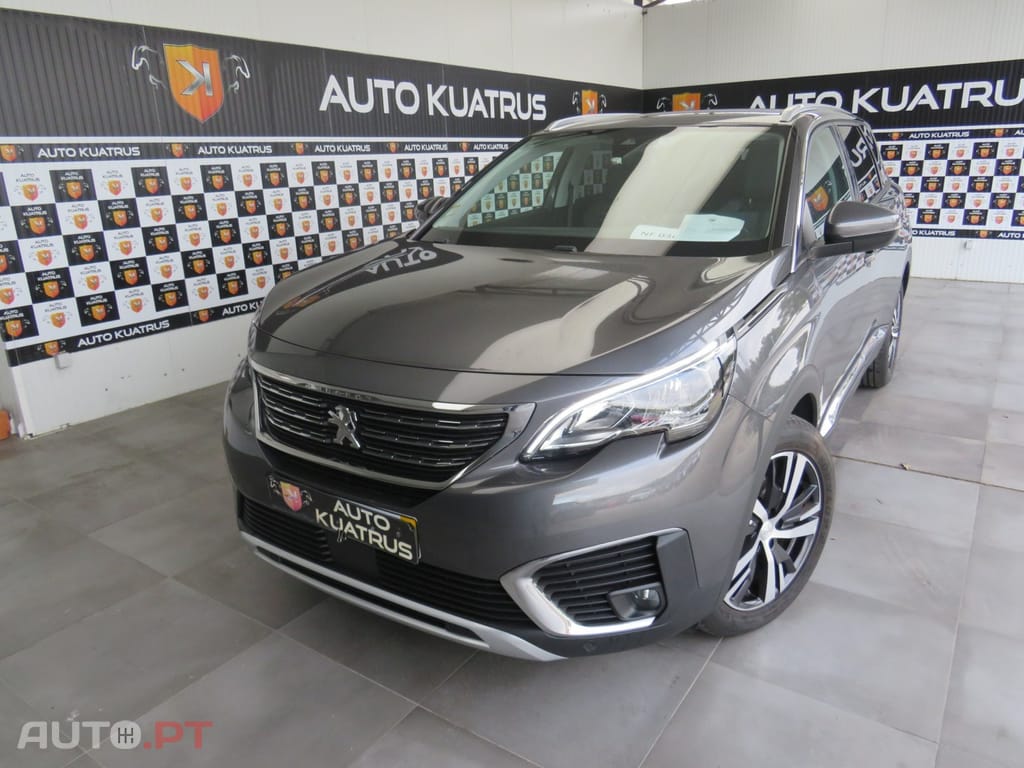 Peugeot 5008 1.5 BlueHDi Allure