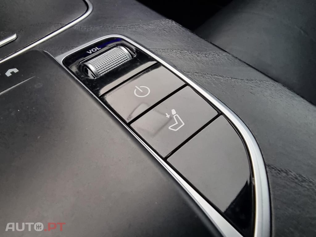 Mercedes-Benz E 300 e Station