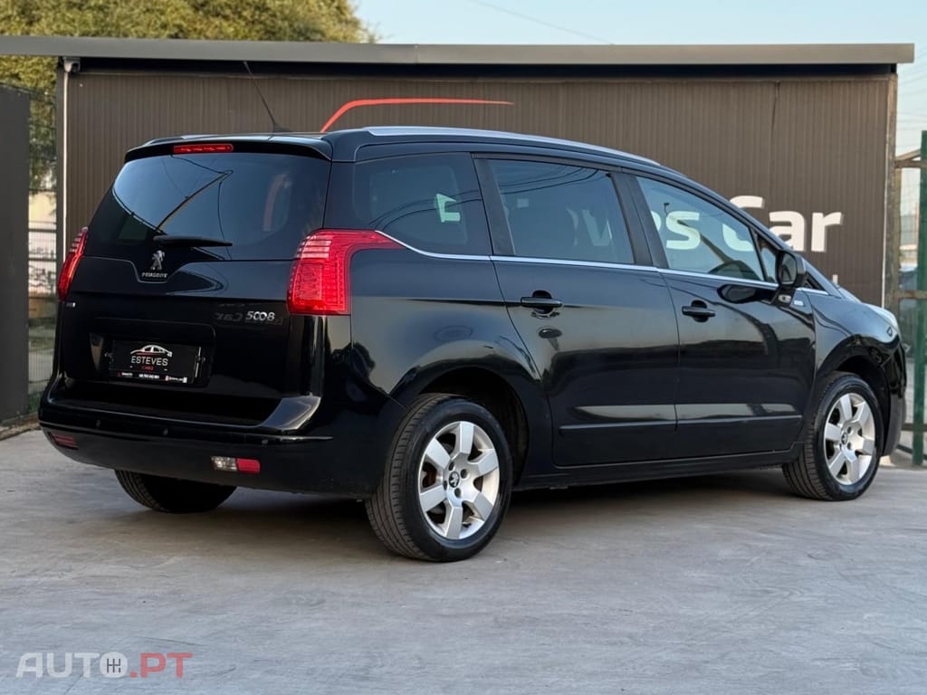 Peugeot 5008 1.6 BlueHDi Active