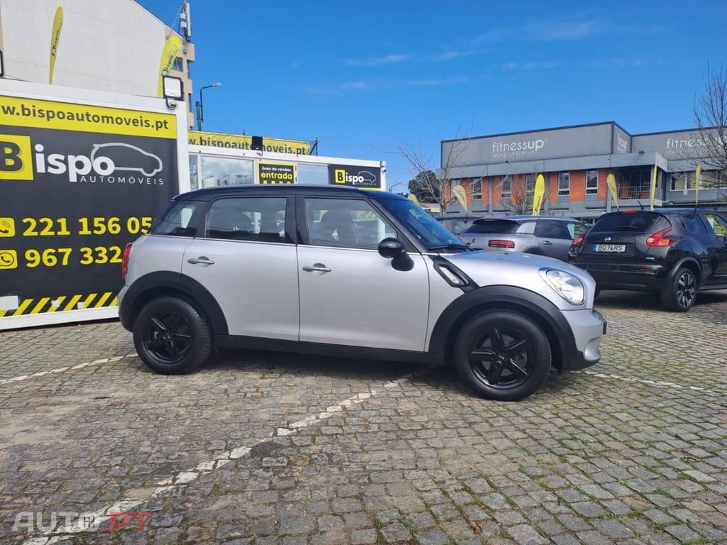 MINI Countryman One D