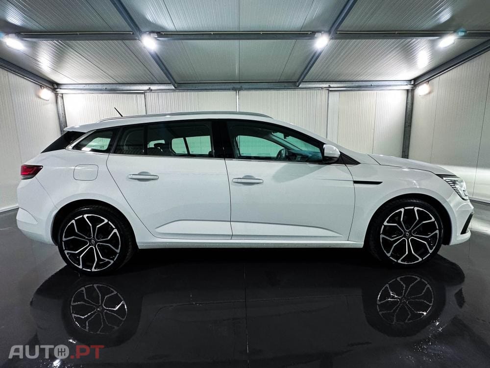 Renault Mégane E-Tech Plug-in Hybrid Business