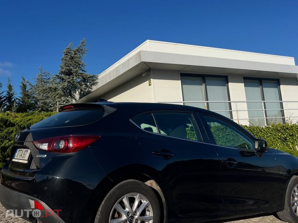 Mazda 3 HBack pack navi