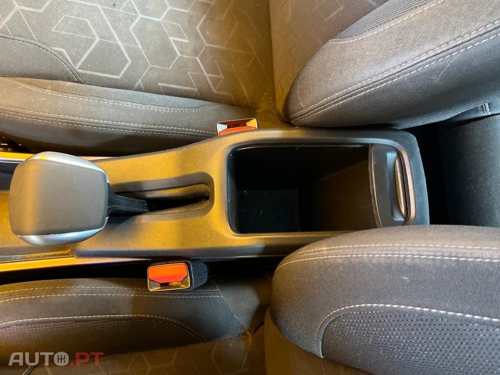 Peugeot 2008 1.6 HDI 