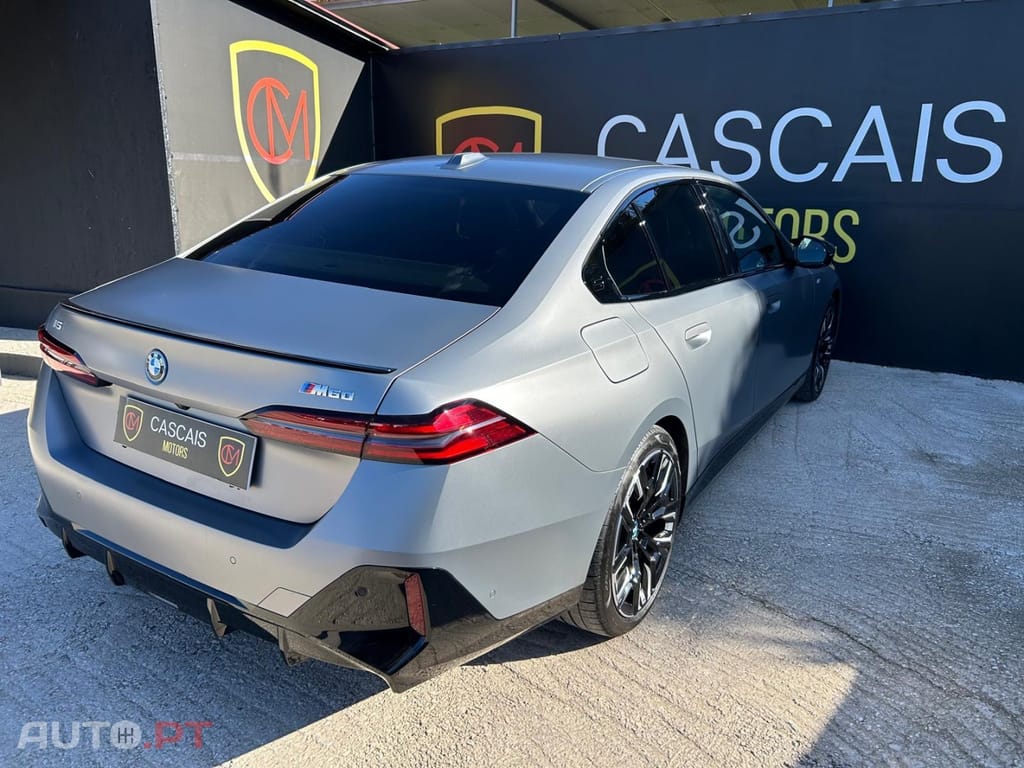 BMW i5 M60 xDrive Pack Desportivo M Pro