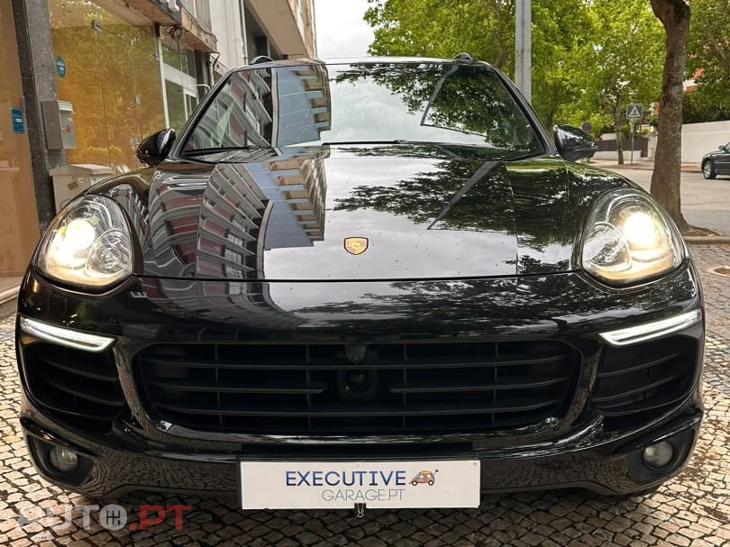 Porsche Cayenne S E-Hybrid Platinum Edition