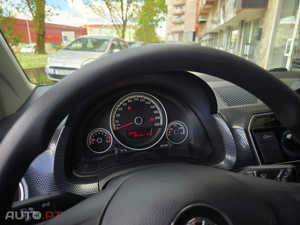 Volkswagen Up! 1.0 BMT Move