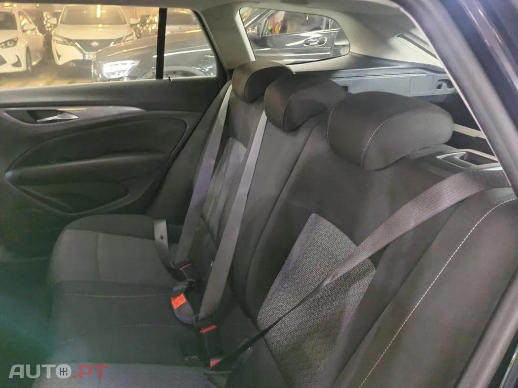 Opel Insignia 1.6 CDTi Business Edition