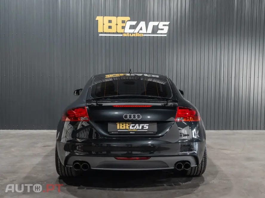 Audi TT 2.0 TFSI S-line
