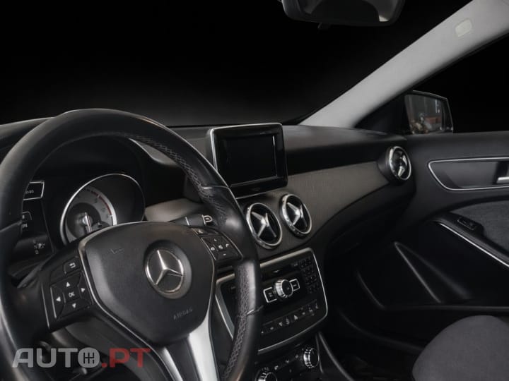 Mercedes-Benz GLA 200 (CDI) d 4Matic 7G-DCT StreetStyle