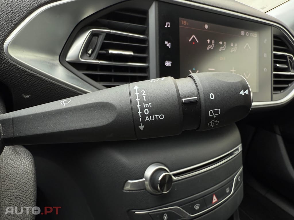 Peugeot 308 1.2 PureTech Allure Pack