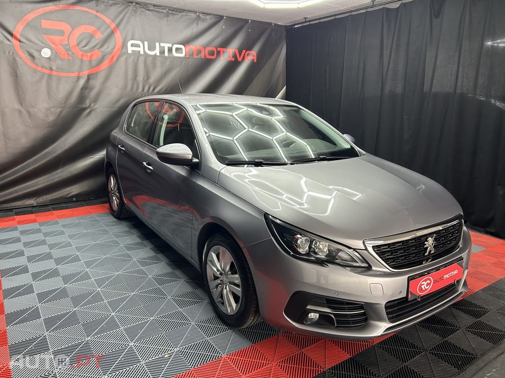 Peugeot 308 1.2 PureTech Active J17