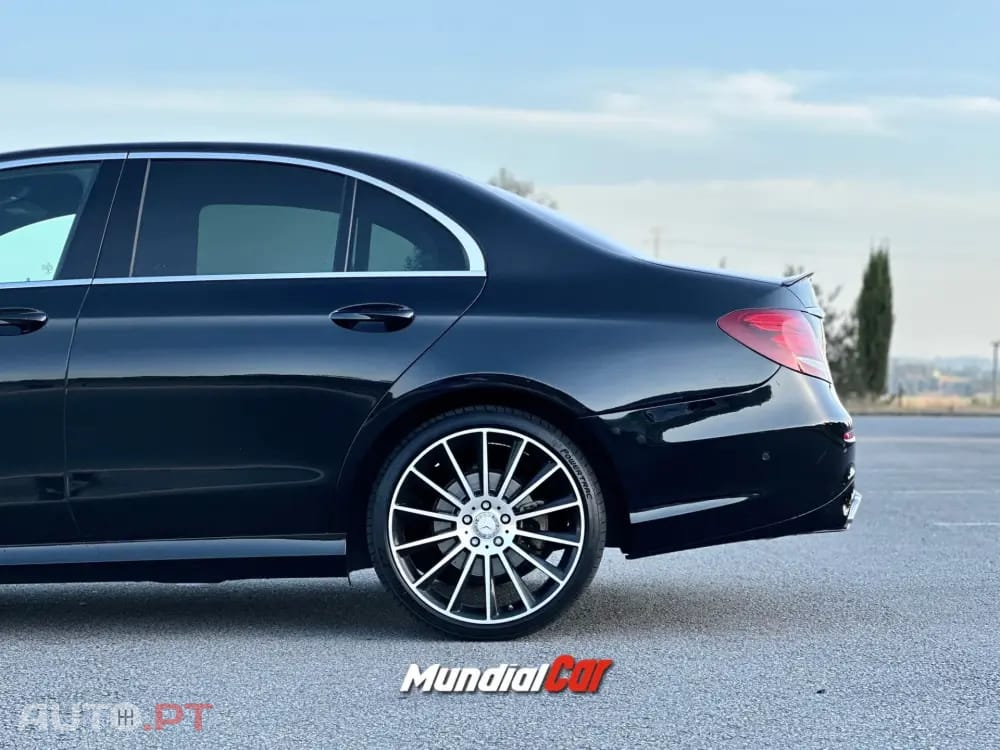 Mercedes-Benz E 220 d AMG Line
