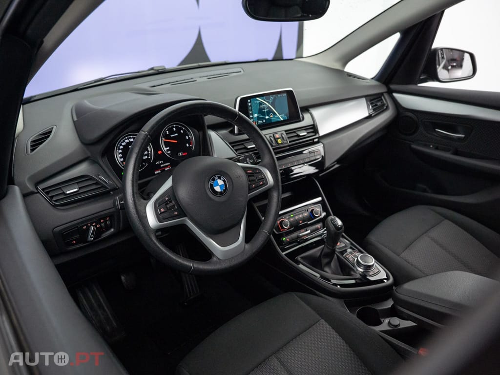 BMW 216 d