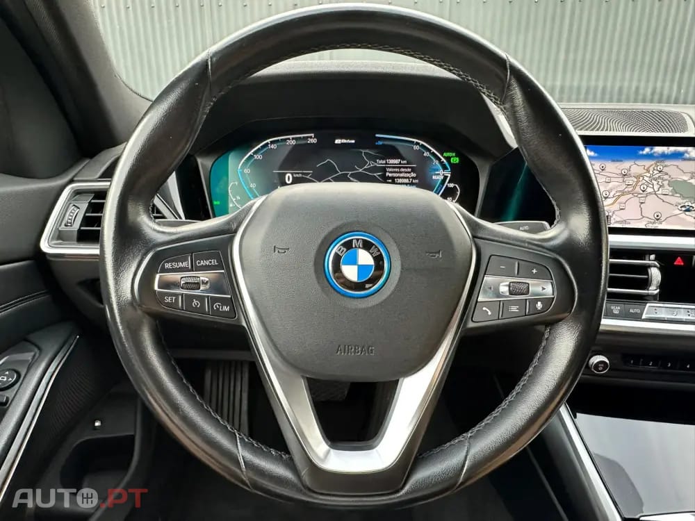 BMW 320 e Line Sport Auto