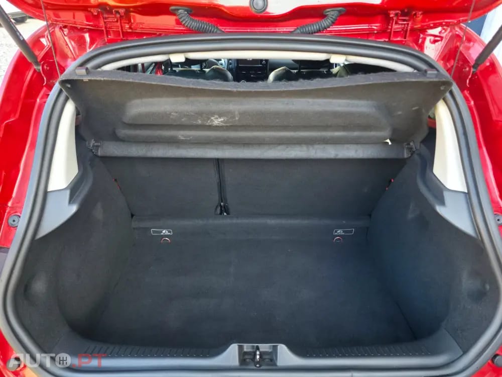 Renault Clio 1.6 T RS EDC