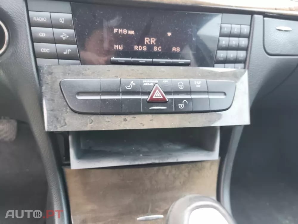 Mercedes-Benz E 220 CDi Avantgard