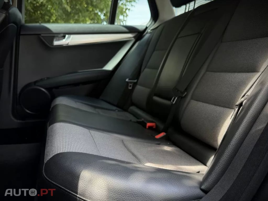 Mercedes-Benz C 180 Station CDI DPF (BlueEFFICIENCY) Avantgarde