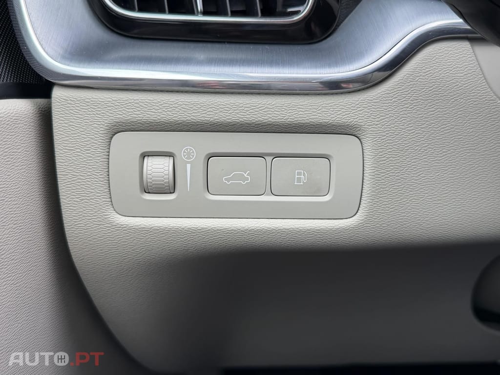 Volvo XC60 2.0 T8 PHEV Inscription AWD